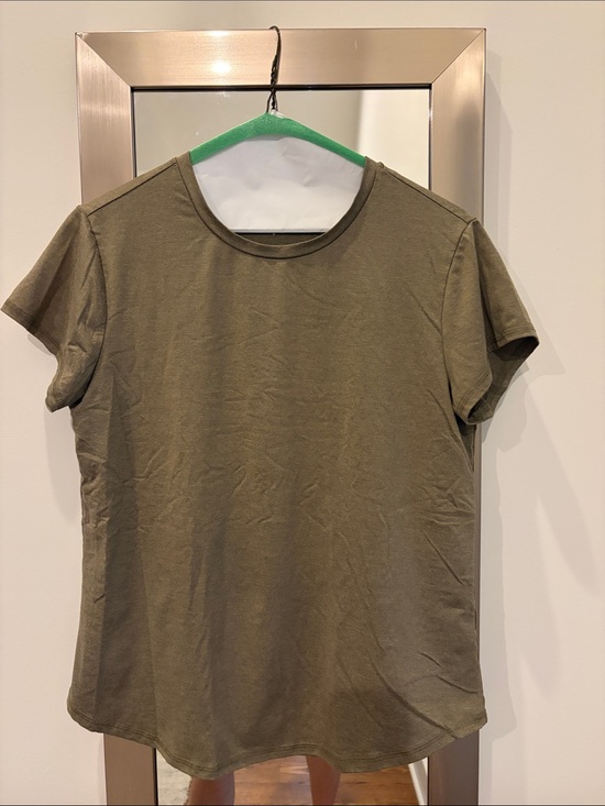 Quince Tops - Quince Women’s Olive Crewneck Short Sleeve Tee